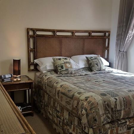 Riverside Cottages Constantia Ngoại thất bức ảnh