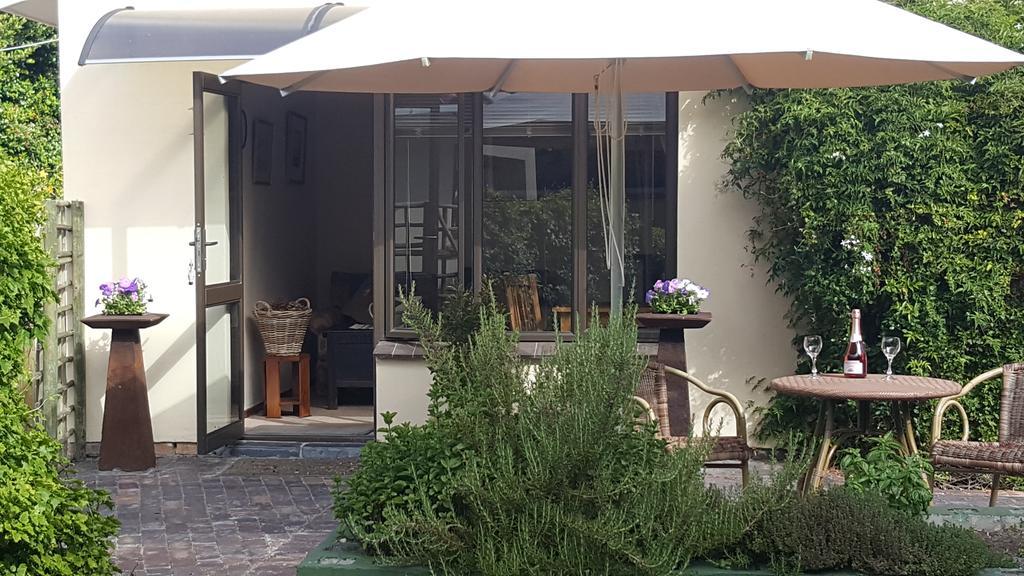 Riverside Cottages Constantia Ngoại thất bức ảnh