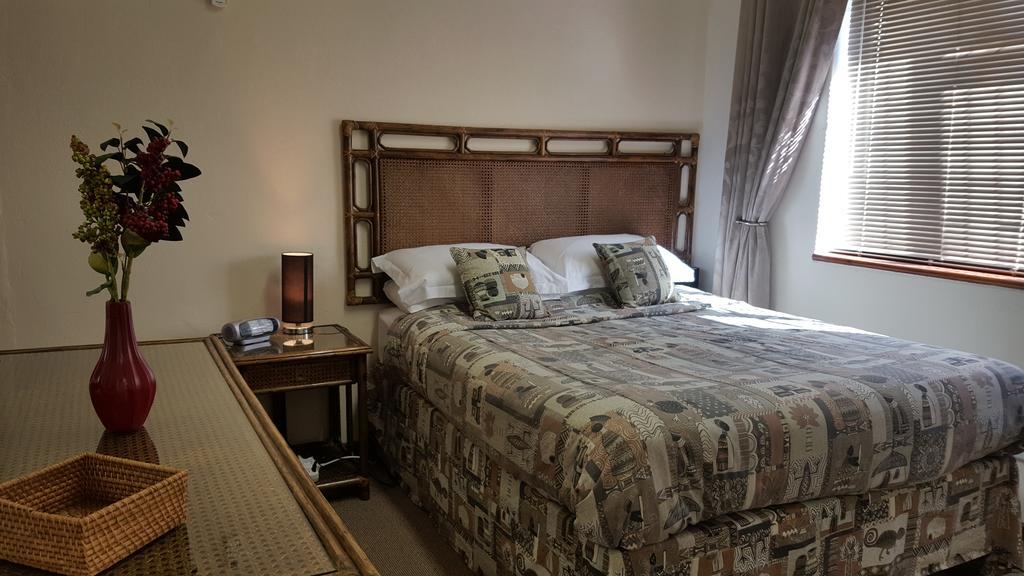Riverside Cottages Constantia Ngoại thất bức ảnh