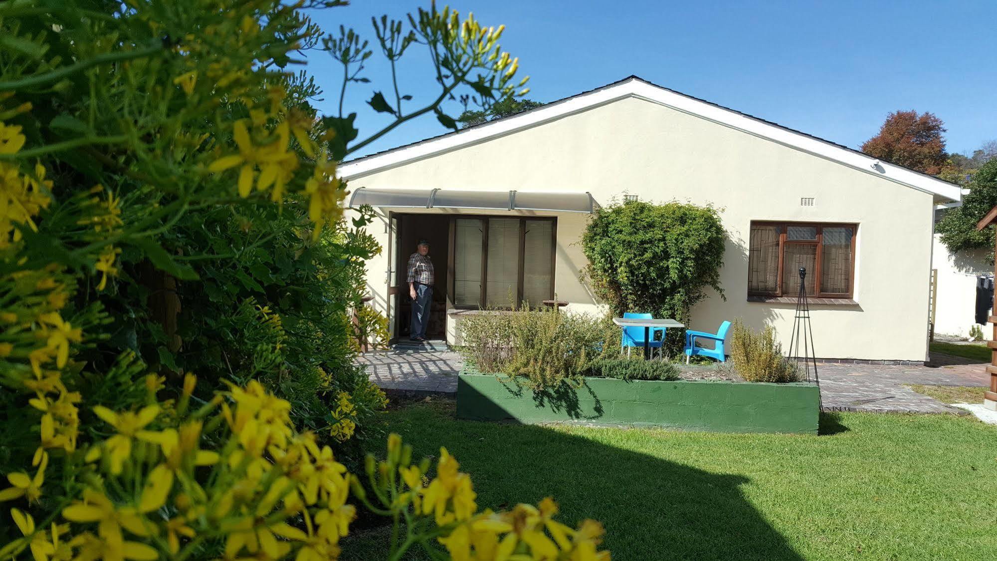 Riverside Cottages Constantia Ngoại thất bức ảnh