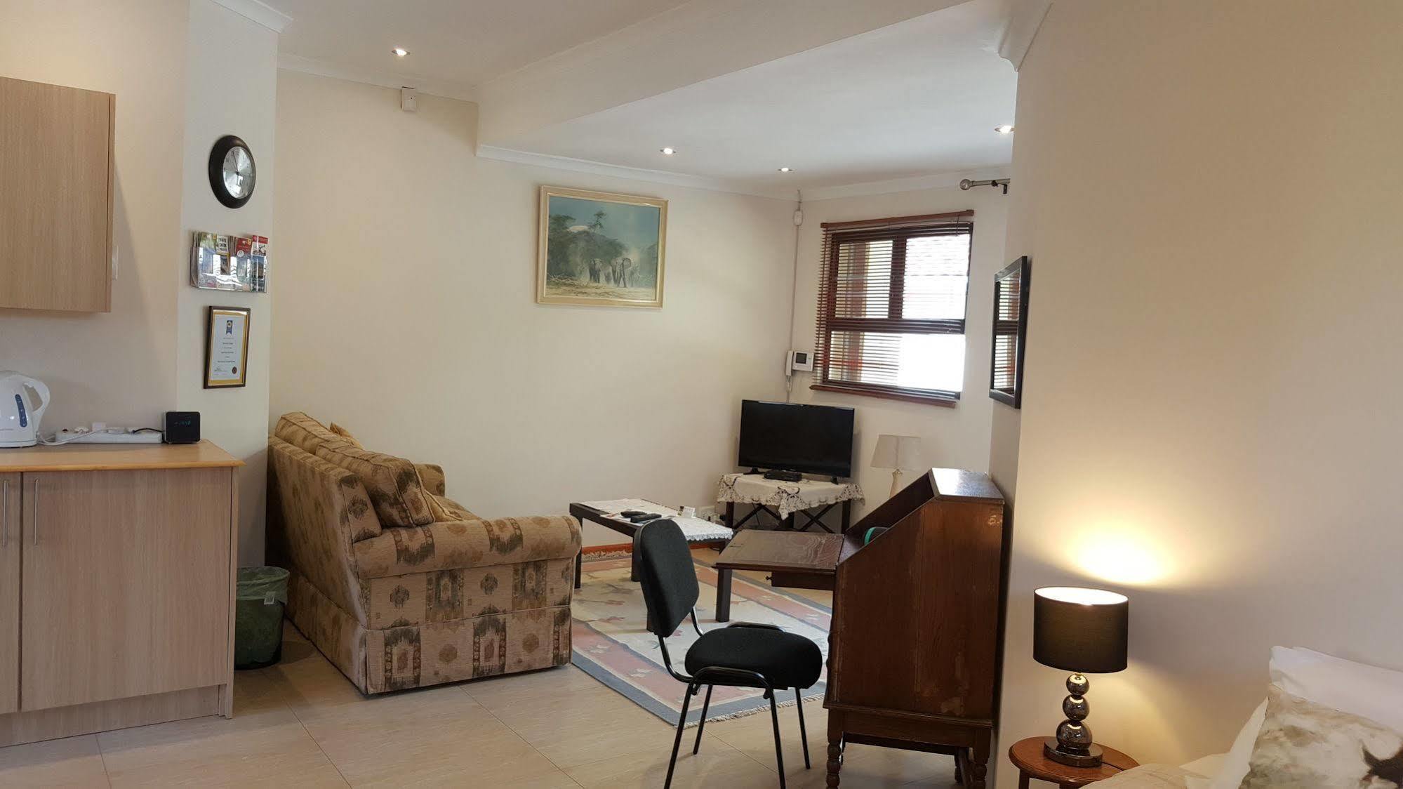 Riverside Cottages Constantia Ngoại thất bức ảnh