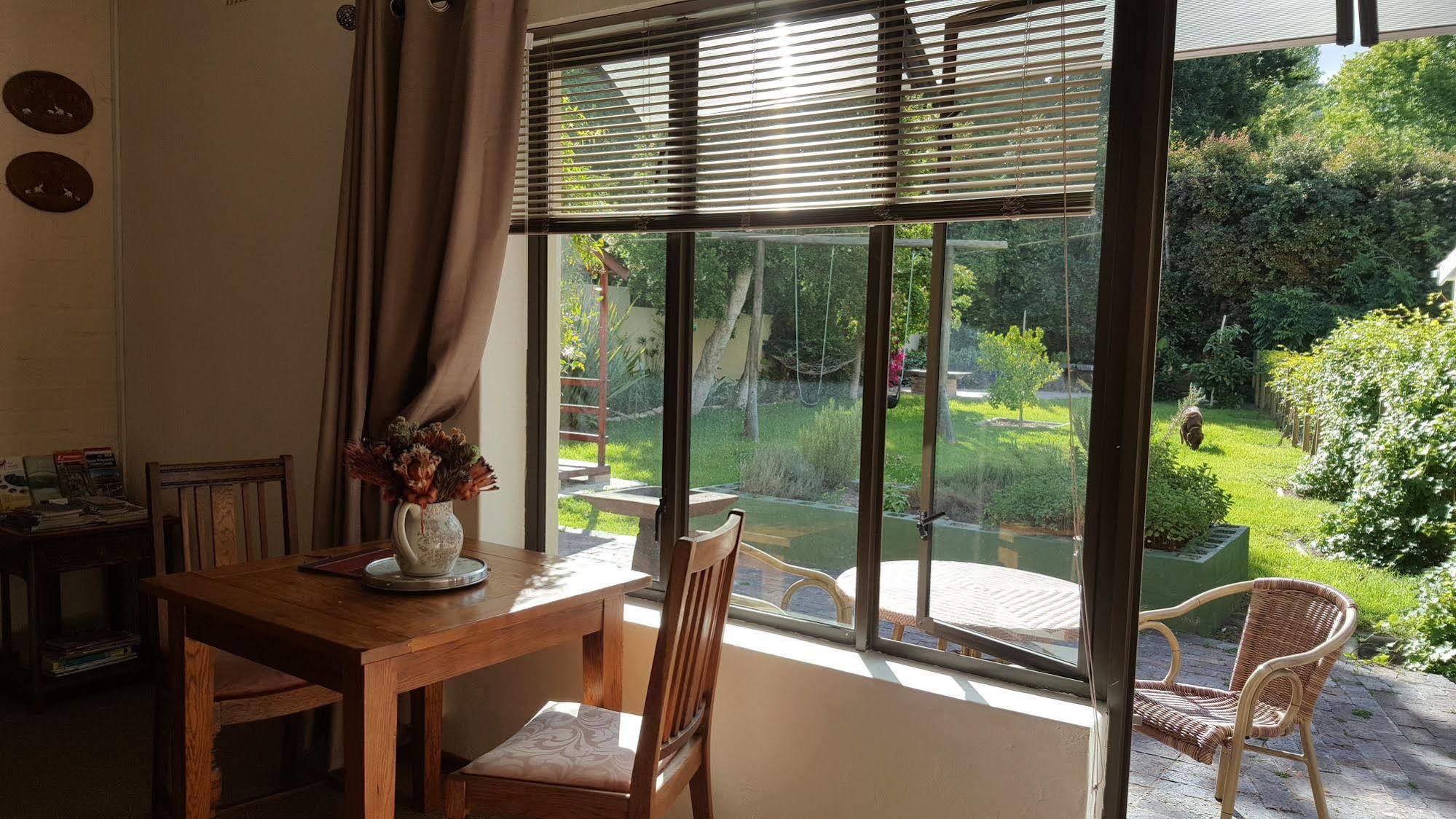 Riverside Cottages Constantia Ngoại thất bức ảnh