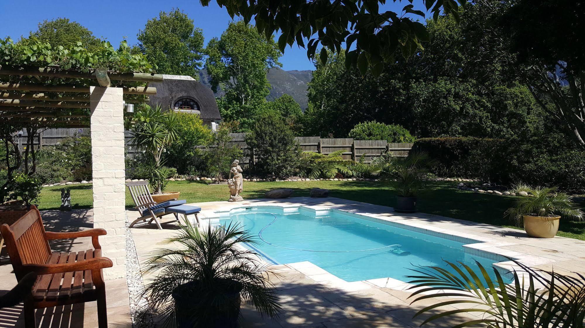 Riverside Cottages Constantia Ngoại thất bức ảnh